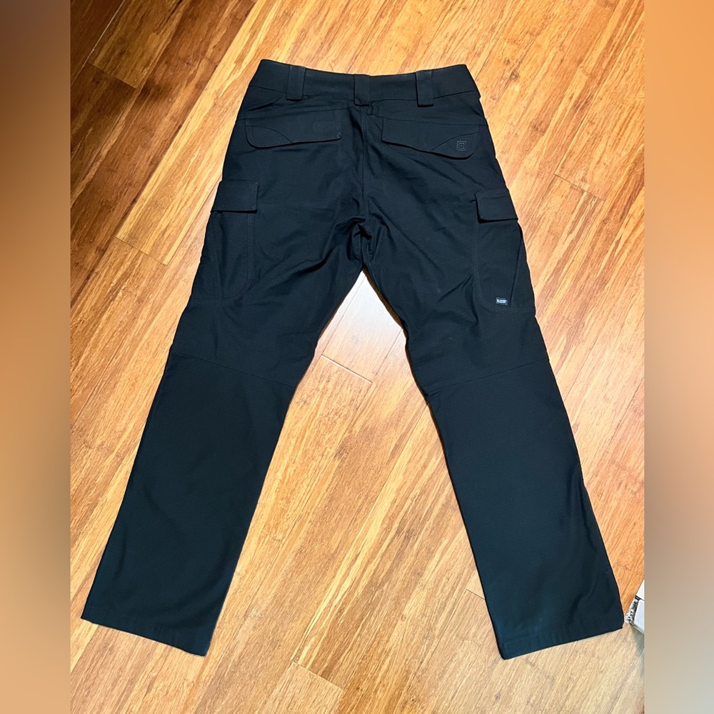5.11 Tactical Stryke Black Pants Size 6